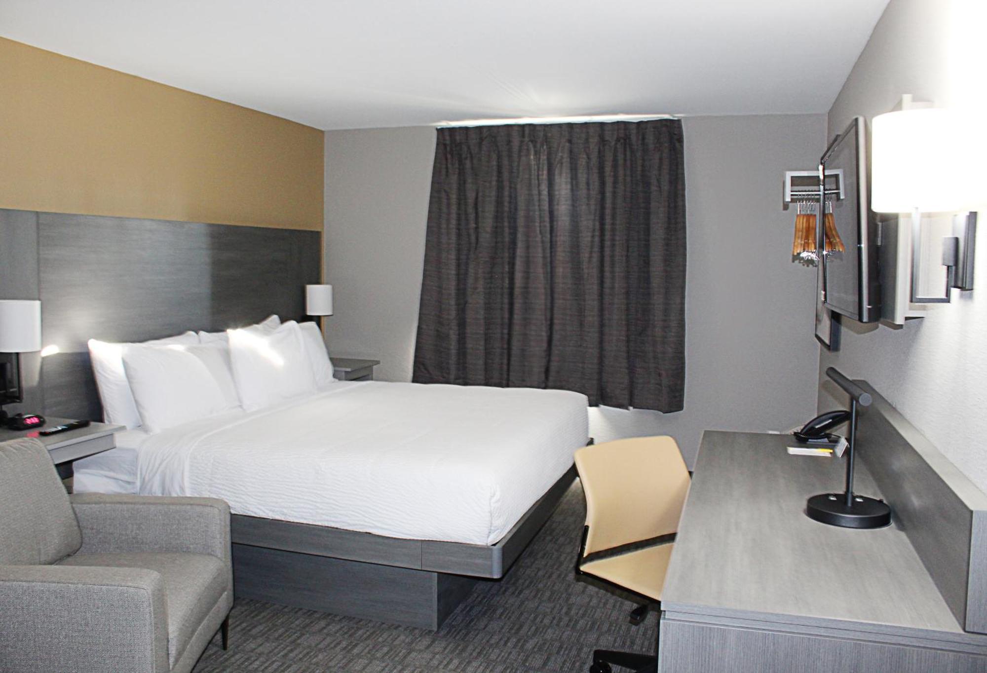 Days Inn By Wyndham Stony Plain Exteriör bild