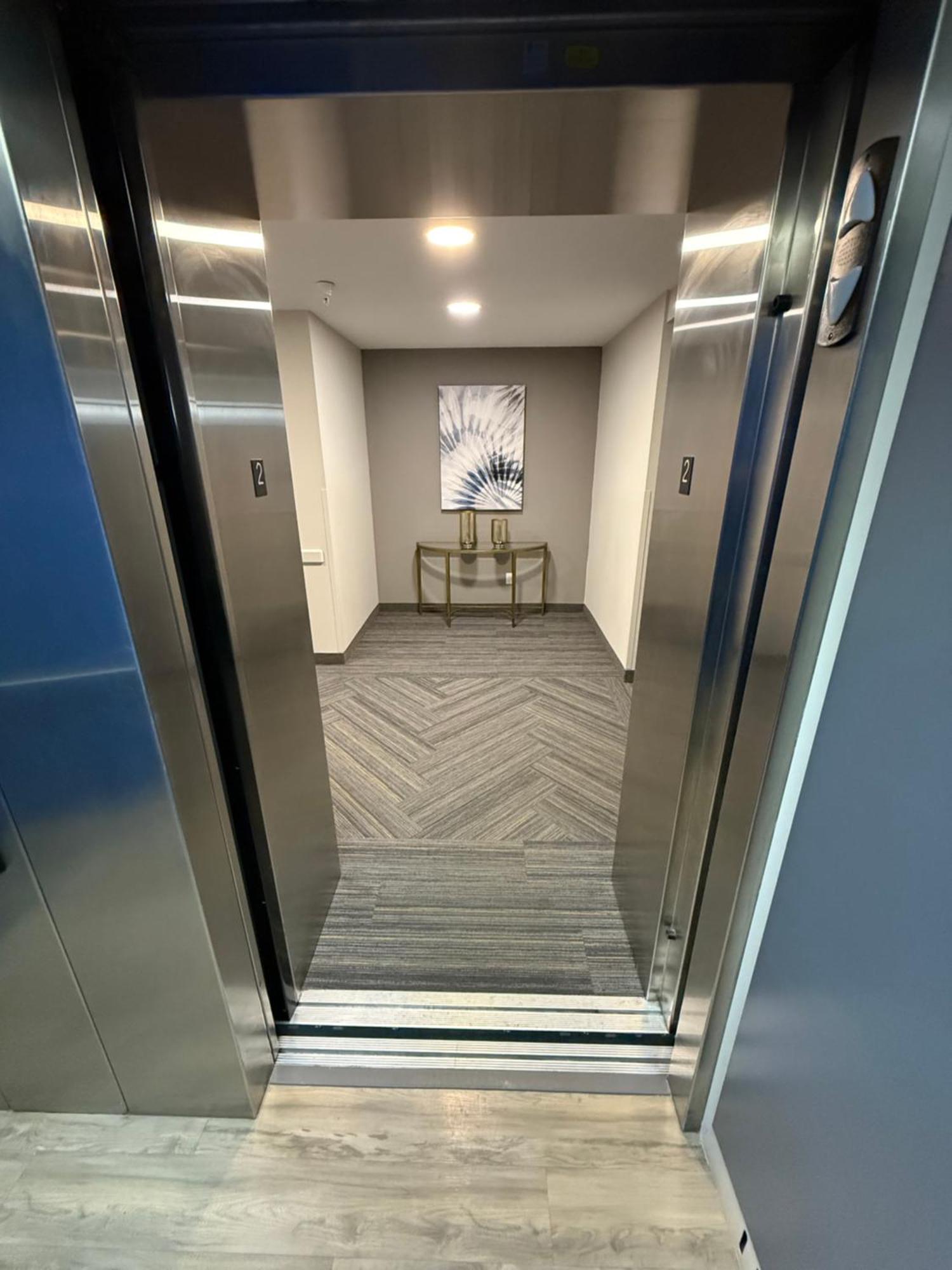 Days Inn By Wyndham Stony Plain Exteriör bild