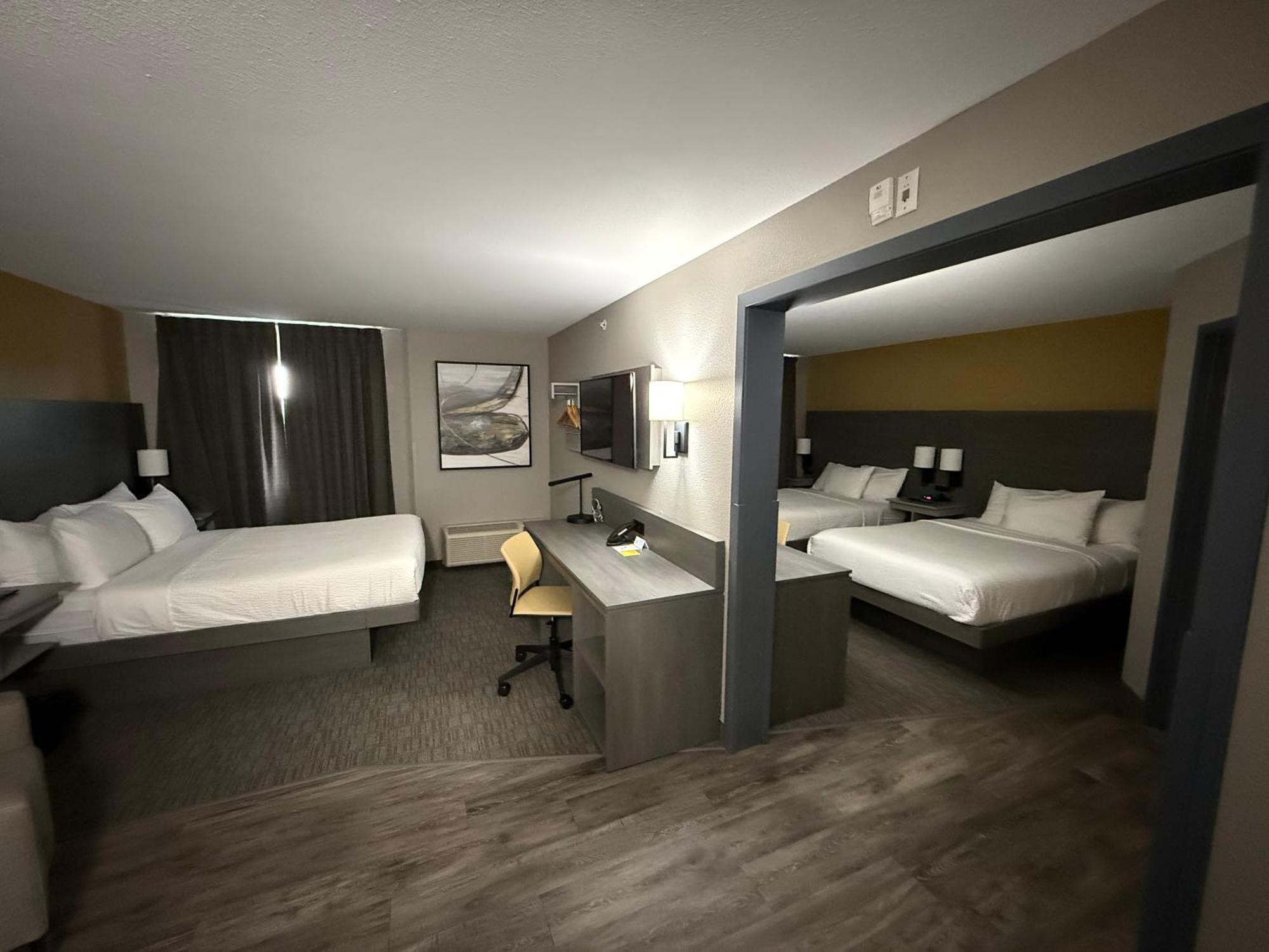 Days Inn By Wyndham Stony Plain Exteriör bild
