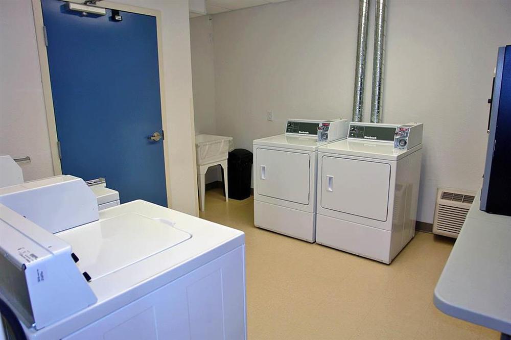 Days Inn By Wyndham Stony Plain Bekvämligheter bild